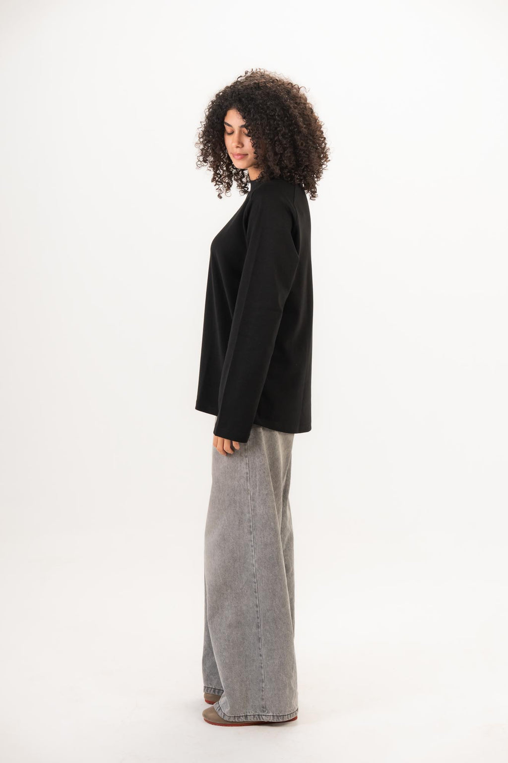 Essential Long Sleeve - Black