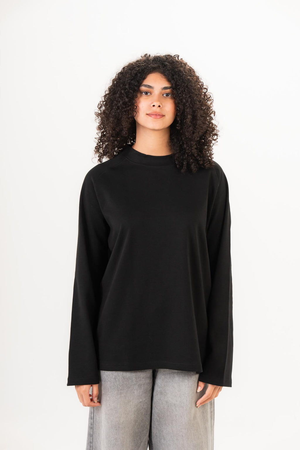Essential Long Sleeve - Black