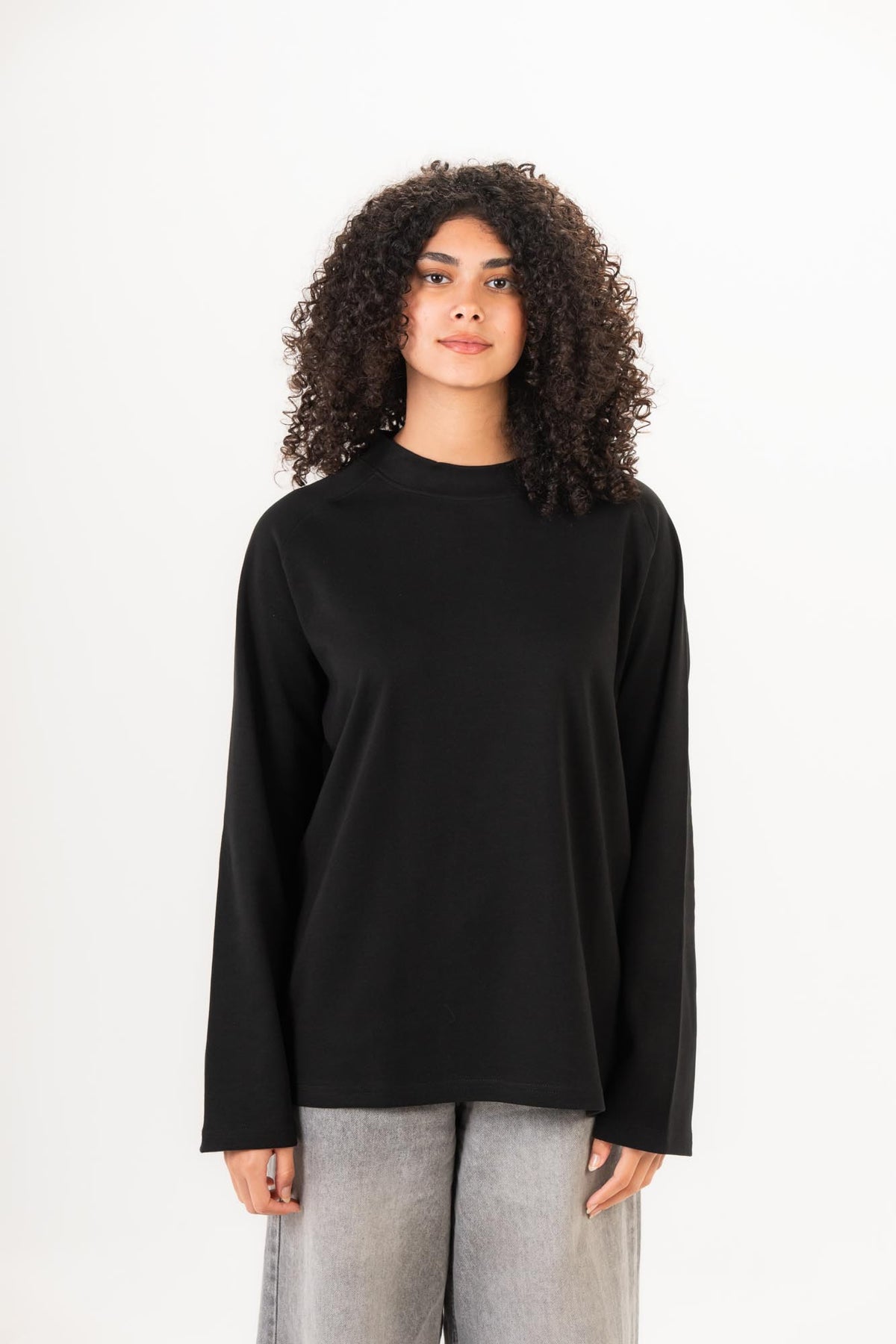 Essential Long Sleeve - Black